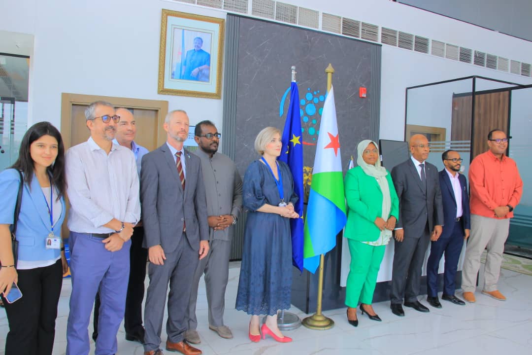 Lancement d’un vaste programme de formation numérique pour les jeunes et les femmes