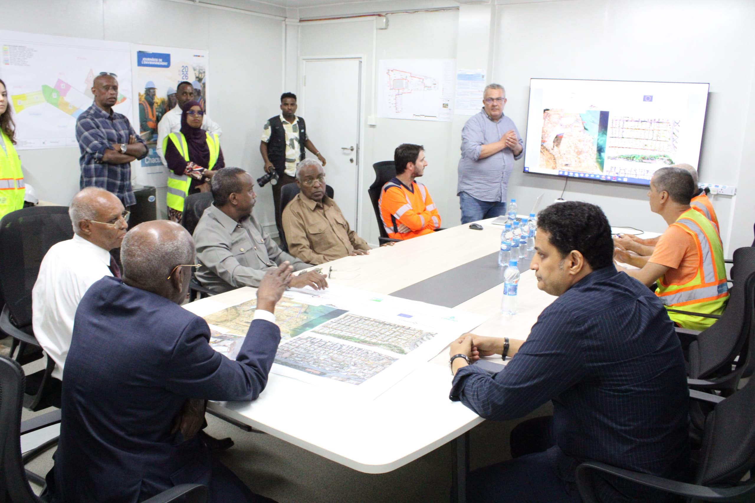 Le Premier ministre préside une réunion de présentation du projet PERRAD