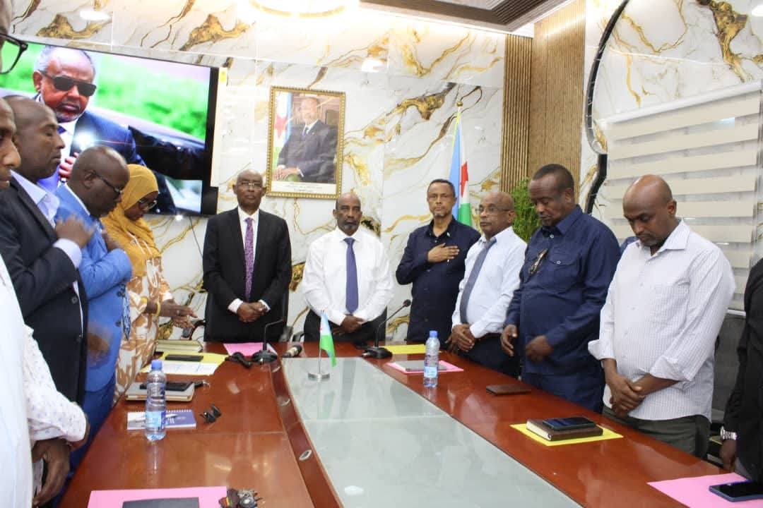 Inauguration d’une nouvelle salle de conférence pour marquer la dernière session du Conseil municipal